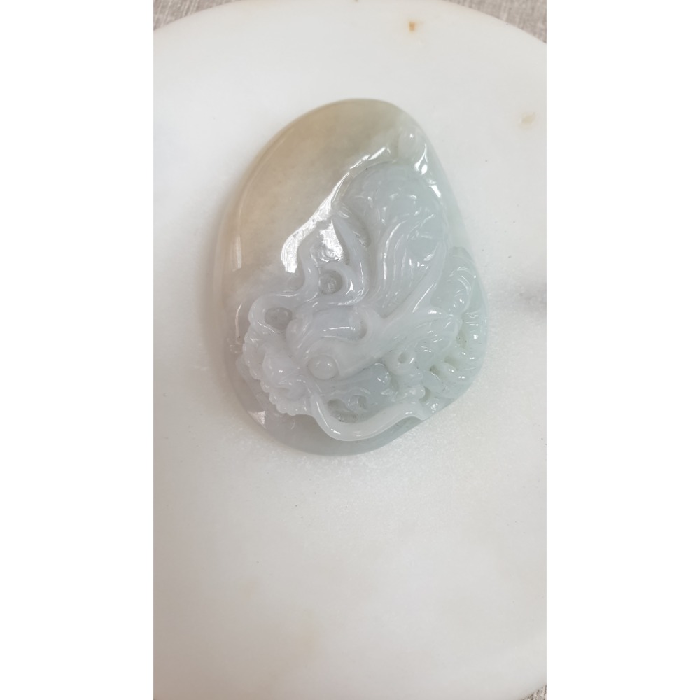 逸品軒～天然緬甸玉A貨-Z6272-細糯龍牌墜子  長52.5mm寬38.6mm厚12mm  💰特價1980元-細節圖4