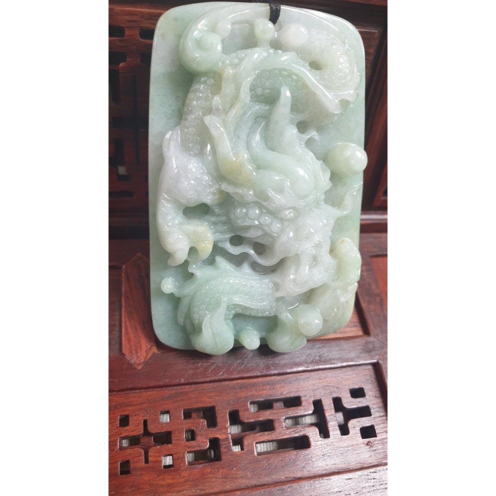逸品軒～天然緬甸玉A貨-Z6285-龍牌墜子  長68.4mm寬43.2mm厚13.1mm  💰特價1500元-細節圖3