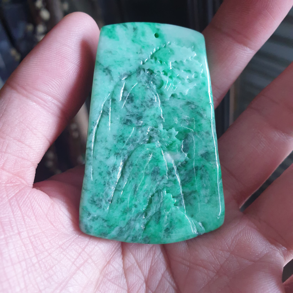 逸品軒~天然緬甸玉A貨-R2149-花青山水貴人墜子 長62.1mm寬40mm厚5.9mm 顏色滿色漂亮顯眼。有山有水-細節圖2