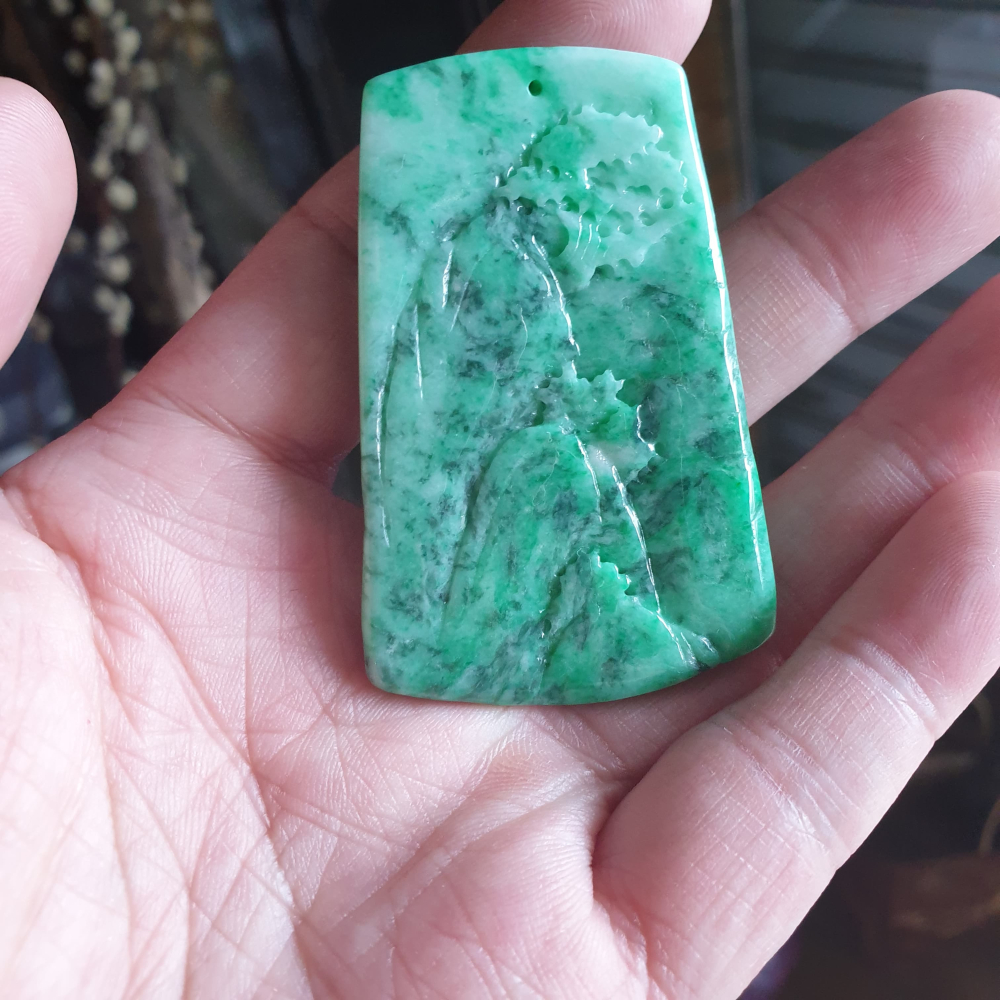 逸品軒~天然緬甸玉A貨-R2149-花青山水貴人墜子 長62.1mm寬40mm厚5.9mm 顏色滿色漂亮顯眼。有山有水-細節圖4