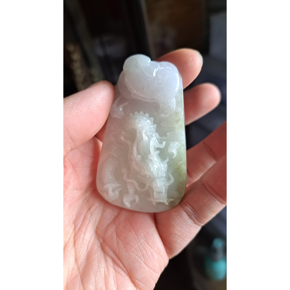 逸品軒~天然緬甸玉A貨-R2179-龍如意墜子 長64.1mm寬39.8mm厚13.8mm 雕如意及三爪龍。 龍如意祥雲-細節圖6