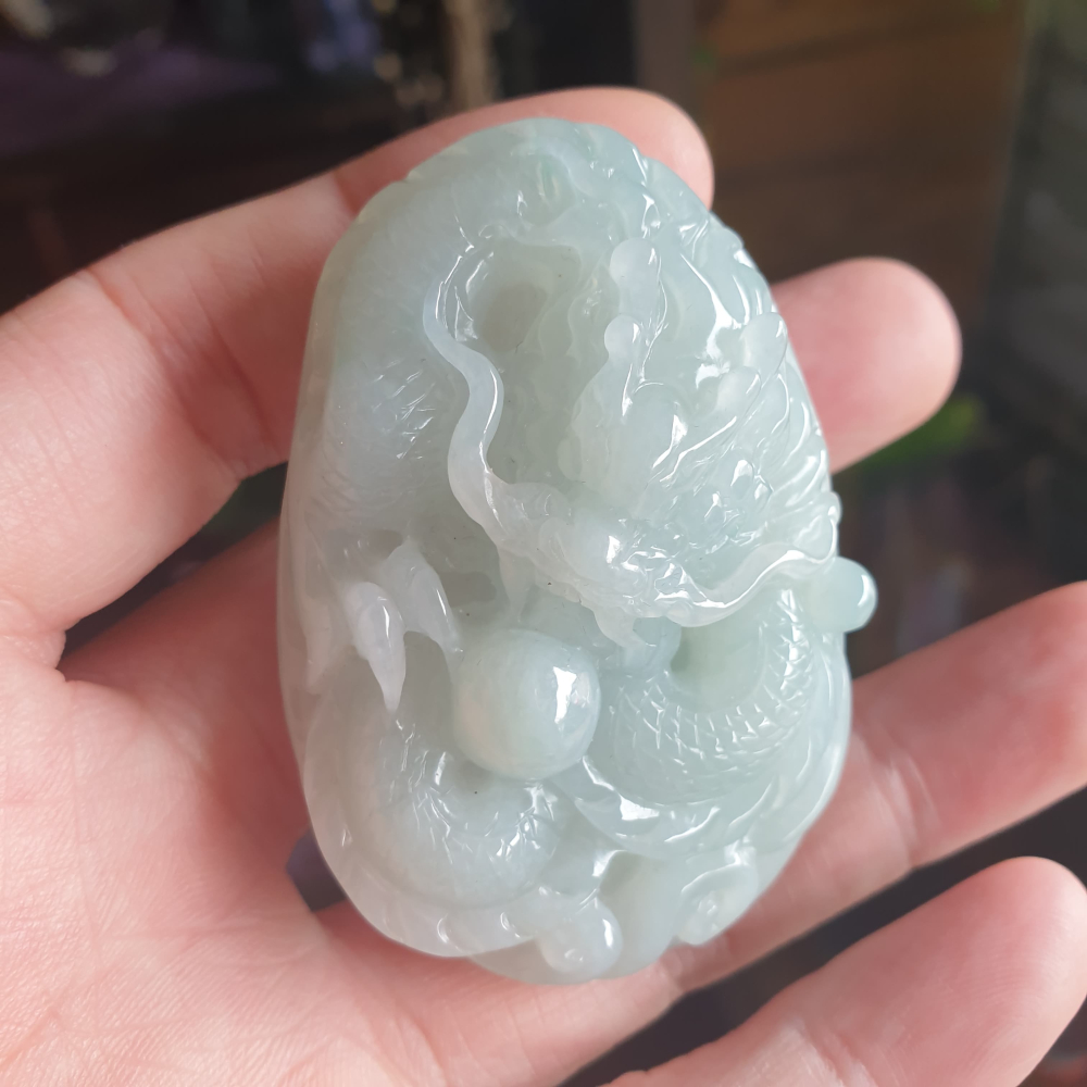 逸品軒~天然緬甸玉A貨-R2175-冰細糯晴水神龍護主墜子 長60.3mm寬42mm厚19.8mm 水頭好，玉質細膩-細節圖4
