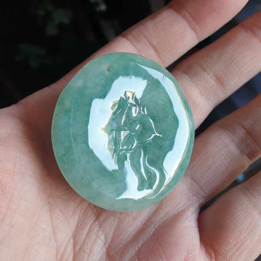 逸品軒~天然緬甸玉A貨-R2256-果綠牡丹花墜子 長44.5mm寬43.9mm厚12.2mm 顏色漂亮。-細節圖2