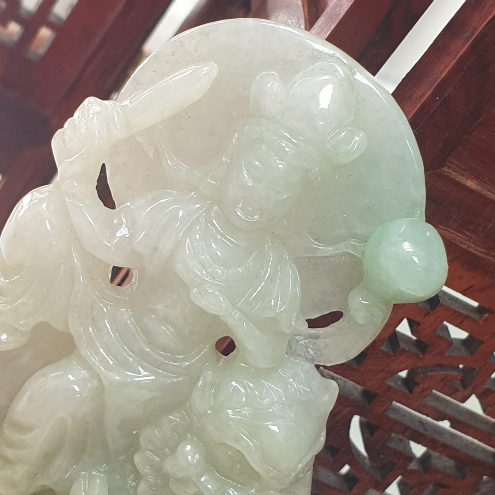 逸品軒~天然緬甸玉A貨-Z6374-文殊菩薩墜子 長約65.1mm寬約45mm厚約12.7mm-細節圖3