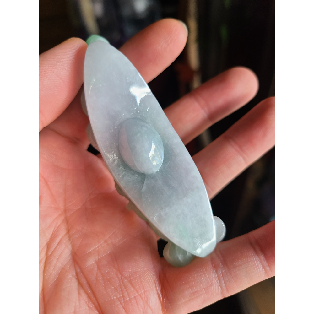 逸品軒~天然緬甸玉A貨-R2302-春彩龍如意擺件 長91.3mm寬26.5mm厚22mm 水頭好，顏色漂亮。 手工雕-細節圖2