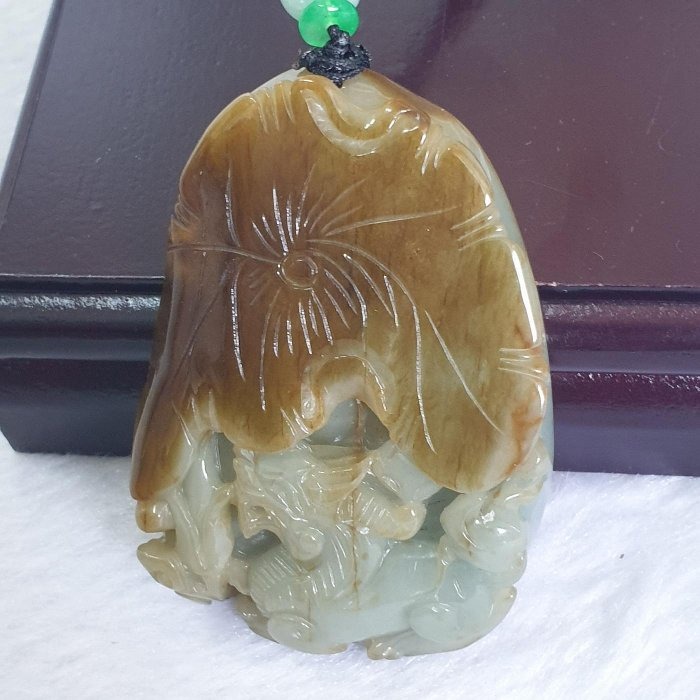 逸品軒～天然緬甸玉A貨-Z6546-黃翡荷葉貔貅墜子 長64.8mm寬45mm厚12.2mm 💰售價2680元-細節圖5