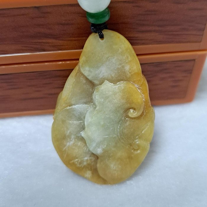 逸品軒～天然緬甸玉A貨-Z6557-黃翡貔貅如意招財墜子 長44.6mm寬28.3mm厚10mm 💰售價1980元-細節圖4