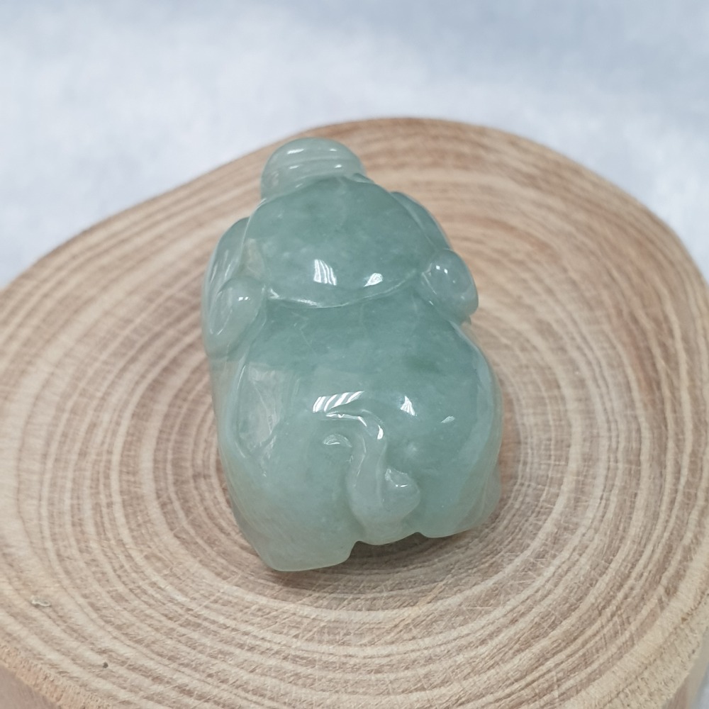 逸品軒～天然緬甸玉A貨-Z6602-小豬墜子/小擺件 長28.2mm寬18.4mm厚15.7mm-細節圖5