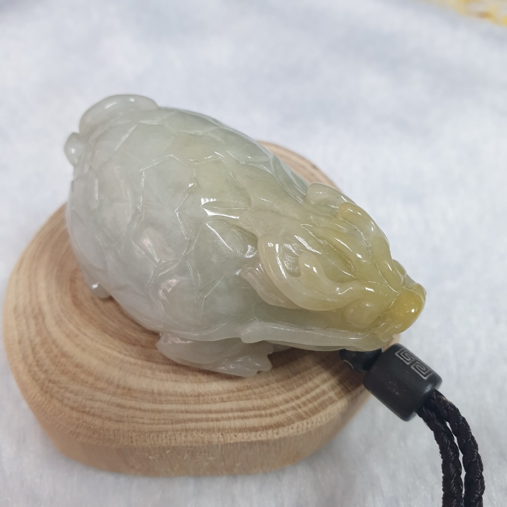 逸品軒～天然緬甸玉A貨-Z6614-龍龜小擺件/墜子形制立體 長57.1mm寬31.7mm厚23.7mm-細節圖3