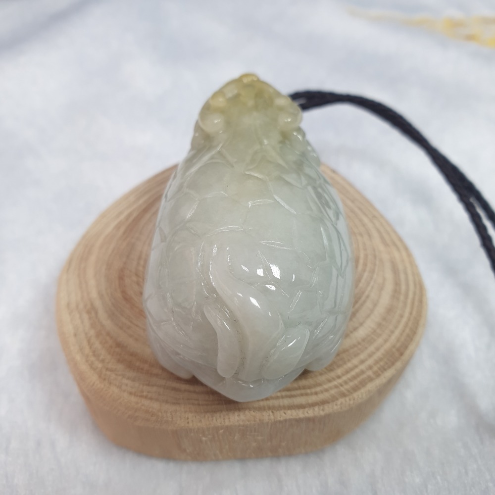 逸品軒～天然緬甸玉A貨-Z6614-龍龜小擺件/墜子形制立體 長57.1mm寬31.7mm厚23.7mm-細節圖4