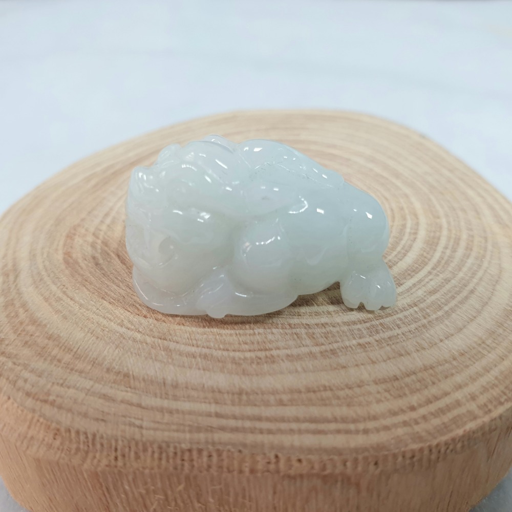 逸品軒～天然緬甸玉A貨-Z6666-細糯貔貅貔貅小擺件/墜子 長25.1mm寬16.2mm厚14.1mm-細節圖2