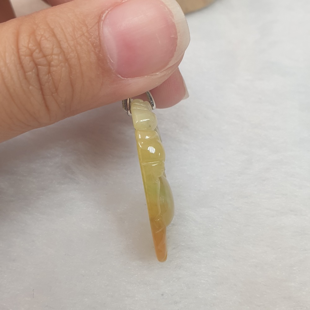 逸品軒～天然緬甸玉A貨-Z6682-黃翡佛公墜子 長28.9mm寬17mm厚4.8mm 💰售價1200元-細節圖3