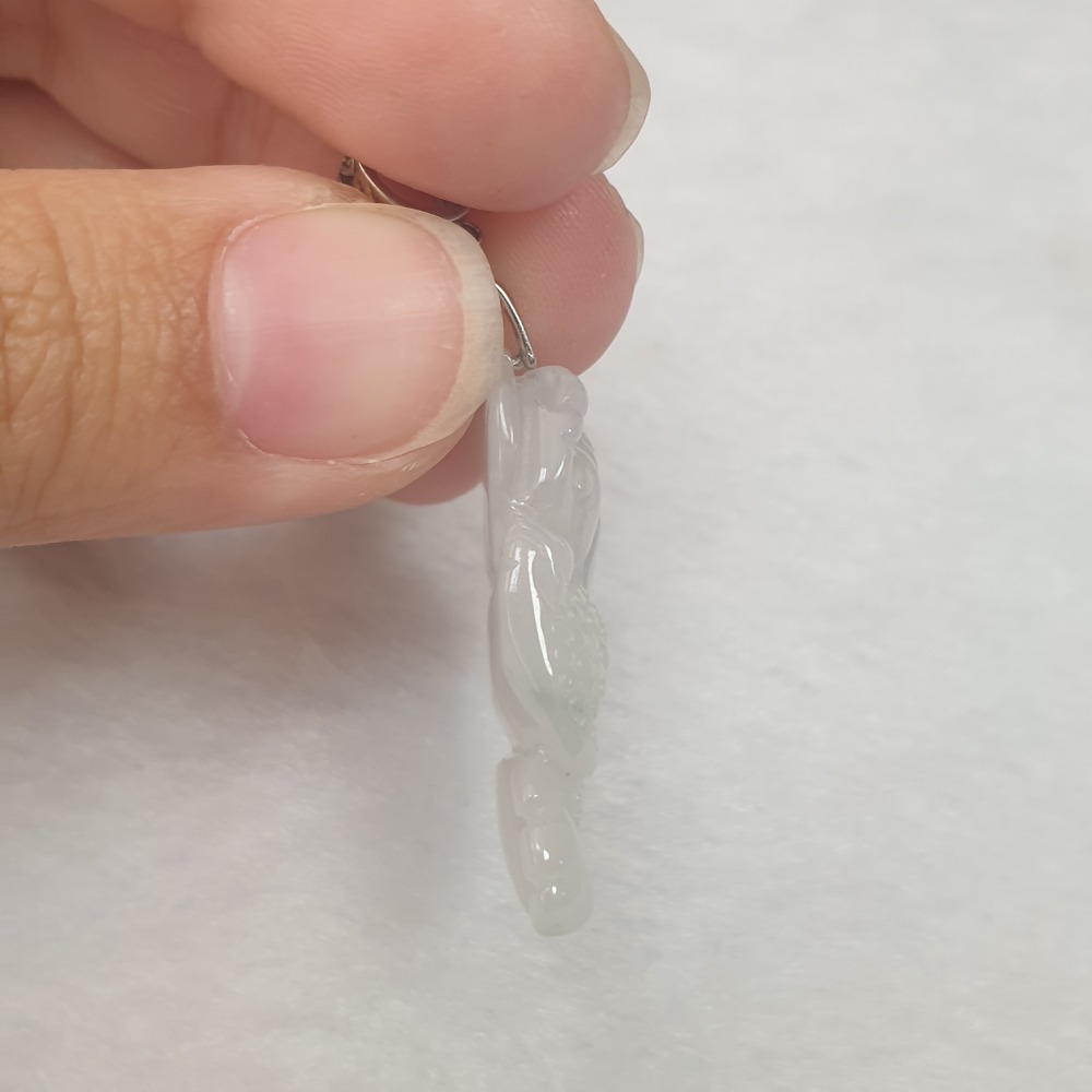 逸品軒～天然緬甸玉A貨-Z6685-冰糯三腳蟾墜子 長30.5mm寬19.2mm厚6.1mm 💰售價1680元-細節圖5