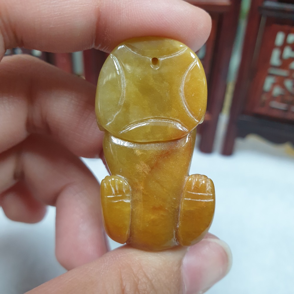逸品軒~天然緬甸玉A貨-O0450-黃翡貔貅小擺件/墜子 長38.2mm寬20.4mm高10.6mm 💰售價1680元-細節圖5