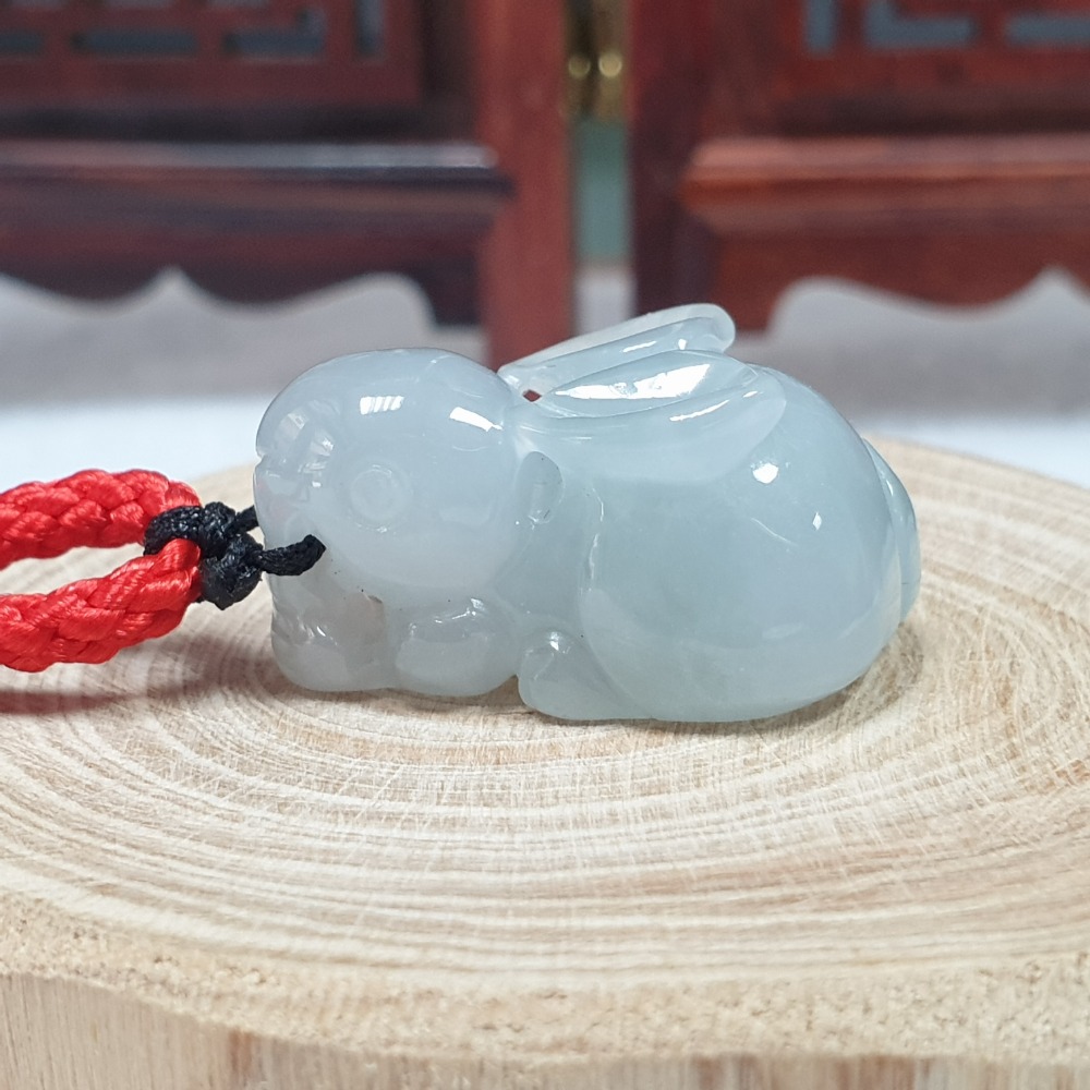 逸品軒~天然緬甸玉A貨-O0454-冰細糯兔子吊飾 長26mm寬16.9mm高12.5mm 💰售價2980元-細節圖3