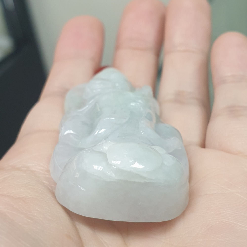 逸品軒~天然緬甸玉A貨-Z6722-觀音墜子 長66.2mm寬28.2mm厚12.2mm 💰售價1800元-細節圖5