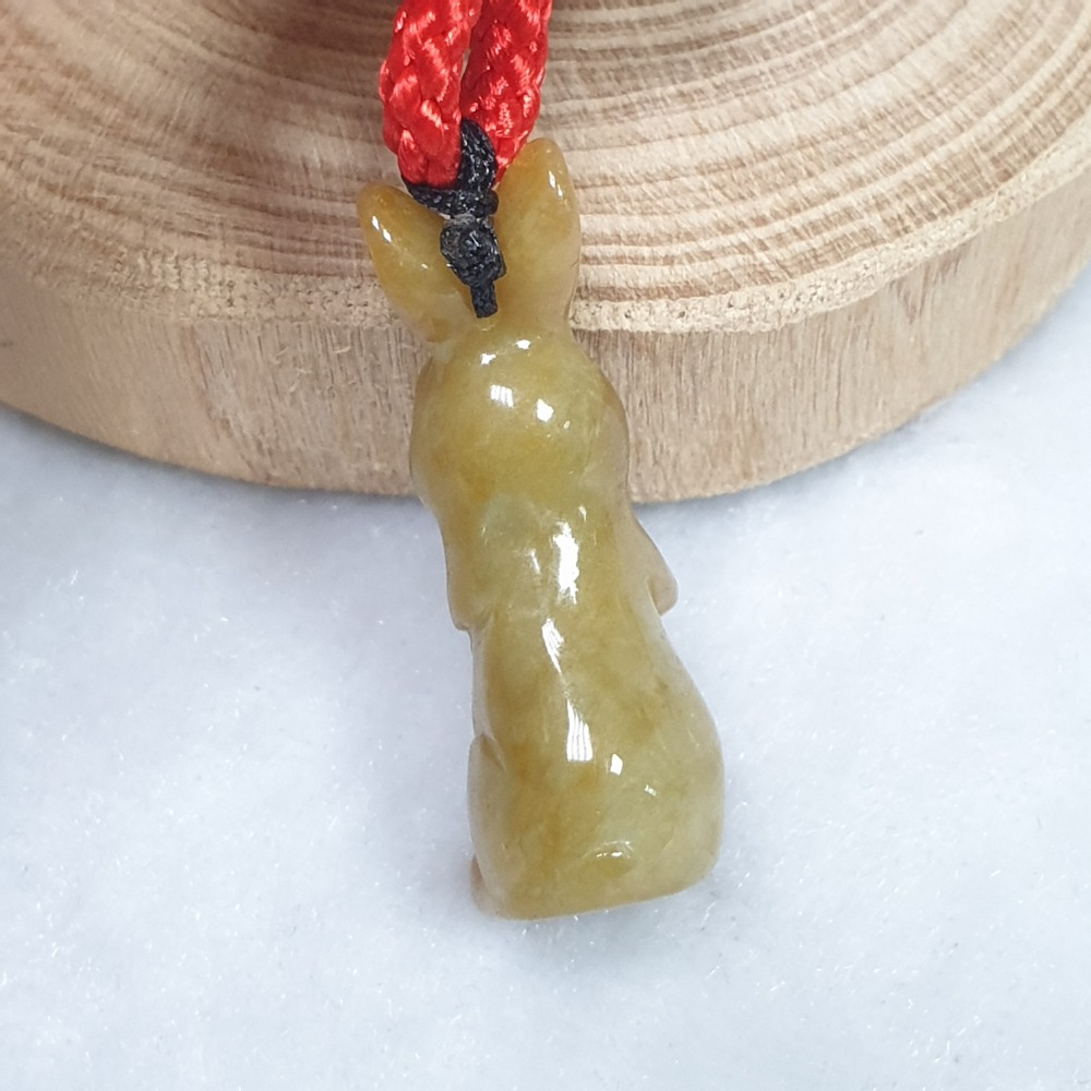 逸品軒～天然緬甸玉A貨-O0474-黃翡小兔子吊飾  長30.6mm寬11.1mm厚11.9mm  💰售價1100元-細節圖4