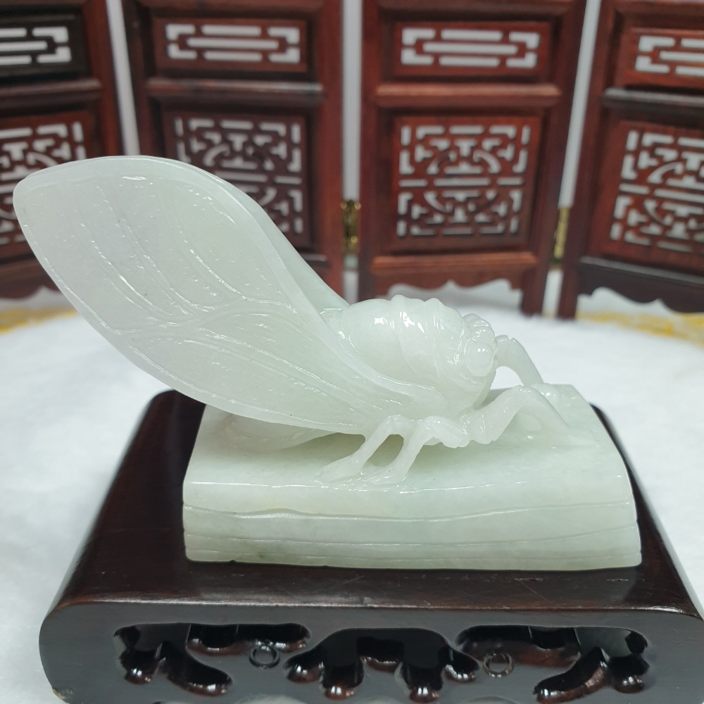 逸品軒~天然緬甸玉A貨-O0479- 翡翠一鳴驚人擺件- 長70.6mm寬30mm高60.8mm 售價3280元-細節圖3