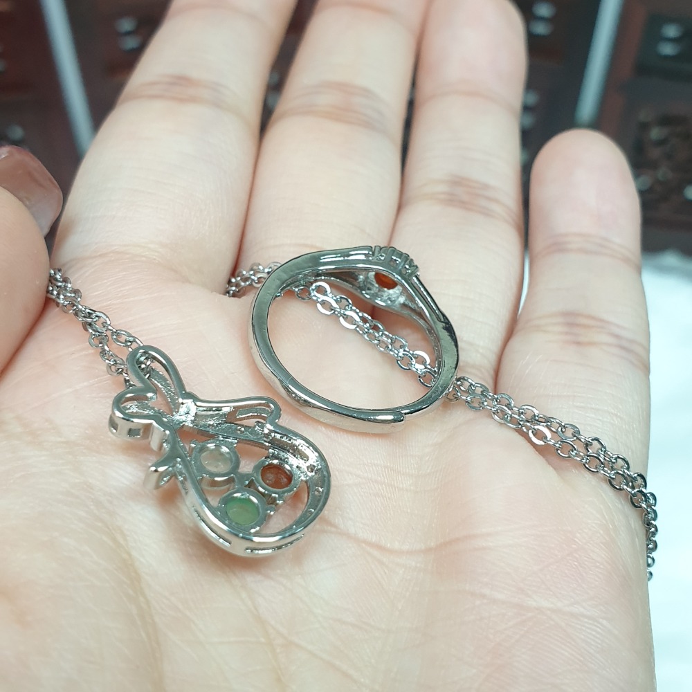 逸品軒～天然緬甸玉A貨-Z6801-翡翠飾品三件套組  內含項鍊／耳釘／可調式戒指-細節圖4