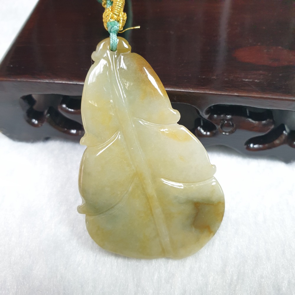 逸品軒~天然緬甸玉A貨-Z6853-細糯翹黃翡如意花生 長57.5mm36.4mm13.7mm 💰售價3500元 ▪️-細節圖2