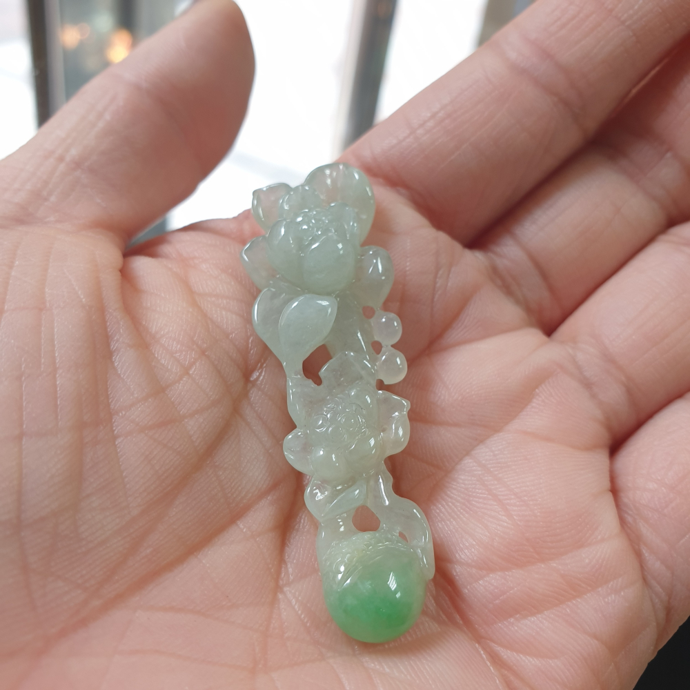 逸品軒～天然翡翠A貨-Z6935-冰糯帶綠蓮花墜子-細節圖2