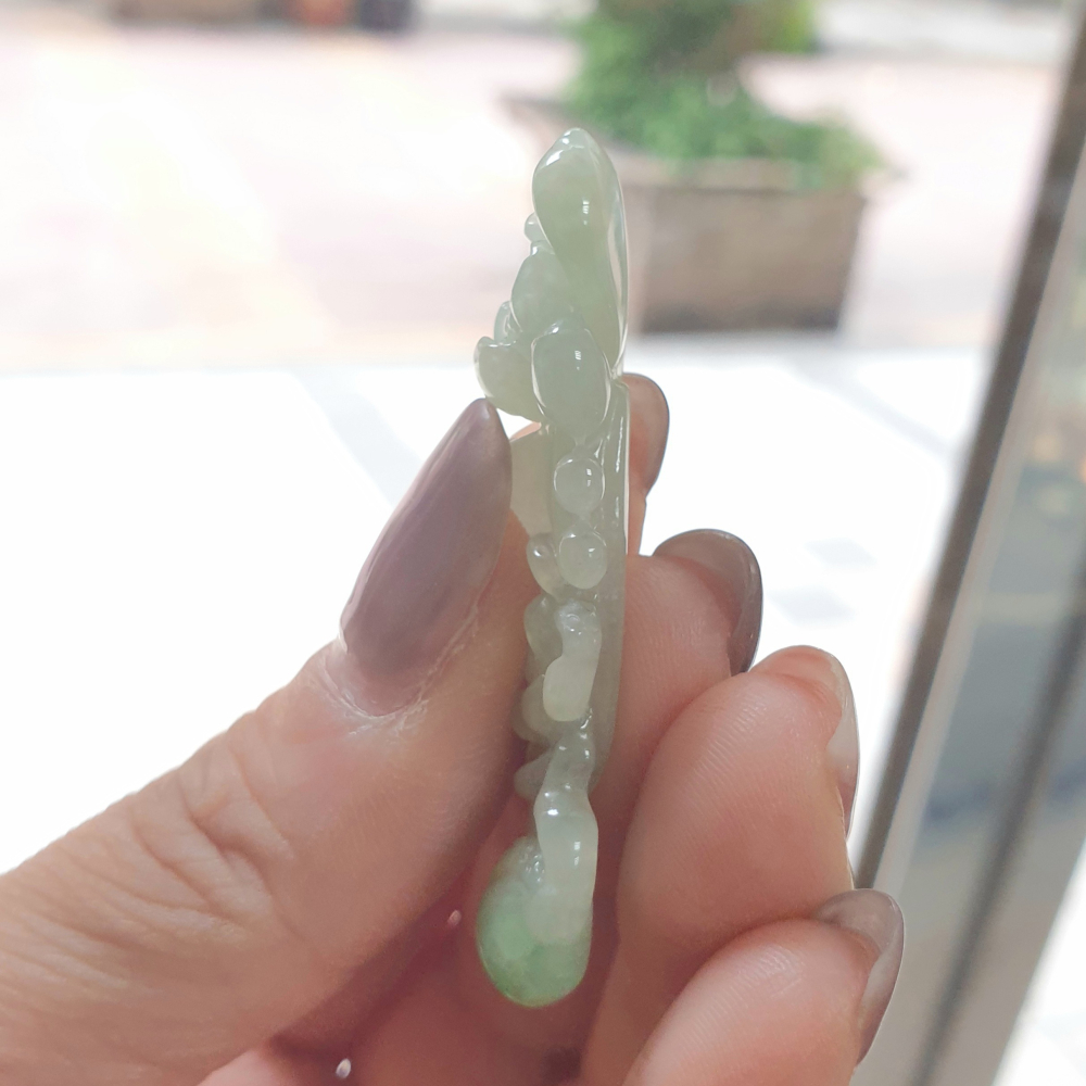 逸品軒～天然翡翠A貨-Z6935-冰糯帶綠蓮花墜子-細節圖4