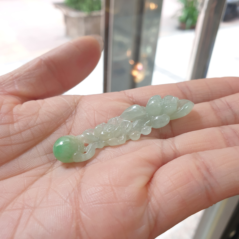 逸品軒～天然翡翠A貨-Z6935-冰糯帶綠蓮花墜子-細節圖5