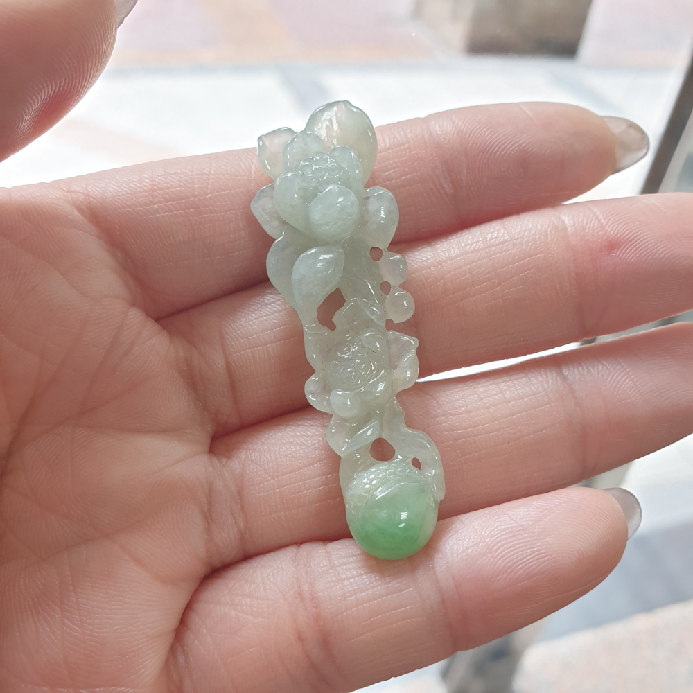 逸品軒～天然翡翠A貨-Z6935-冰糯帶綠蓮花墜子-細節圖6