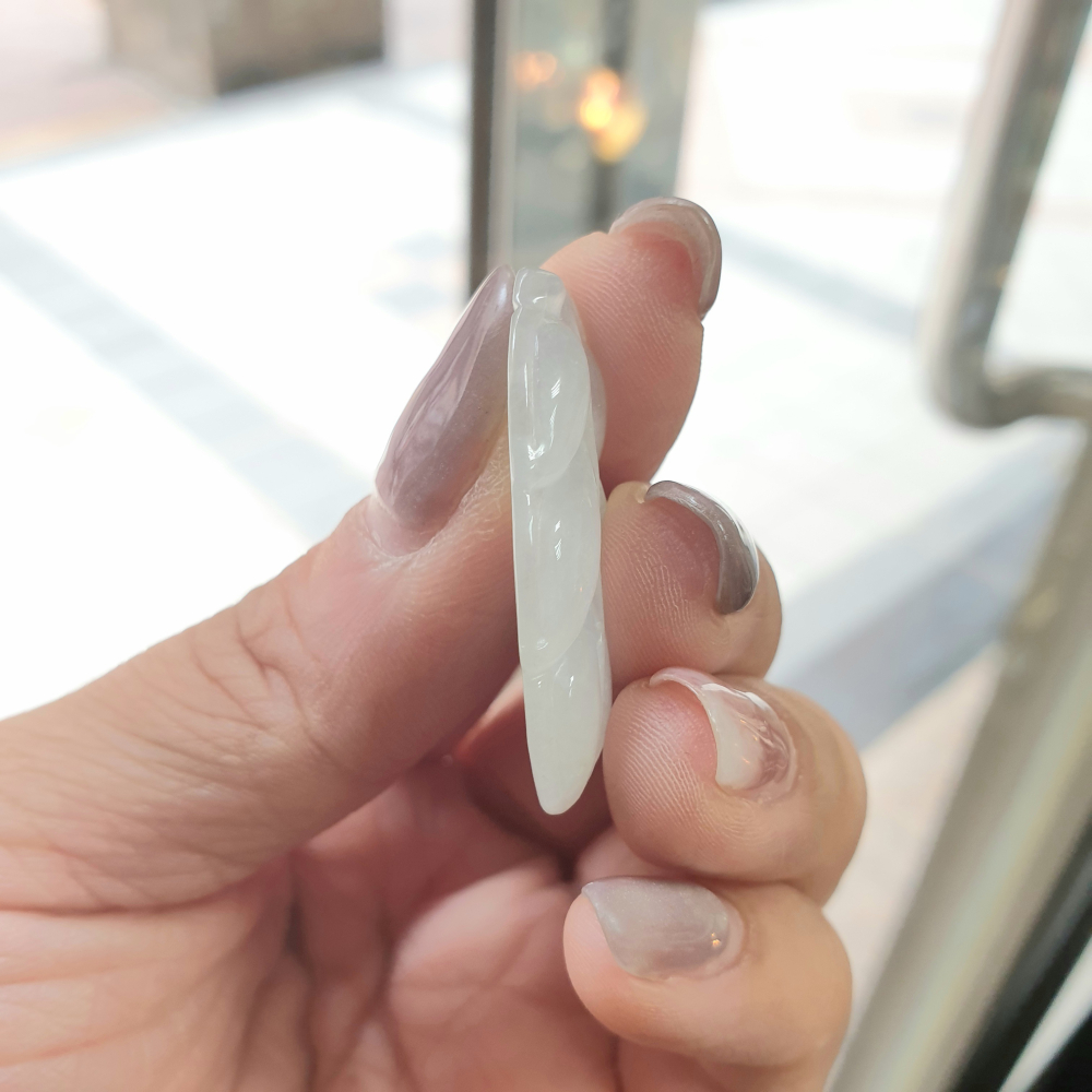 逸品軒～天然翡翠A貨-Z6937-冰糯葉子墜子-細節圖3