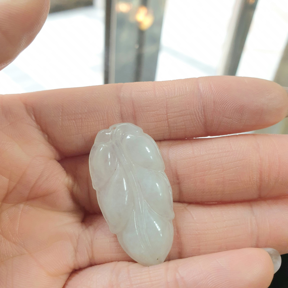 逸品軒～天然翡翠A貨-Z6937-冰糯葉子墜子-細節圖4