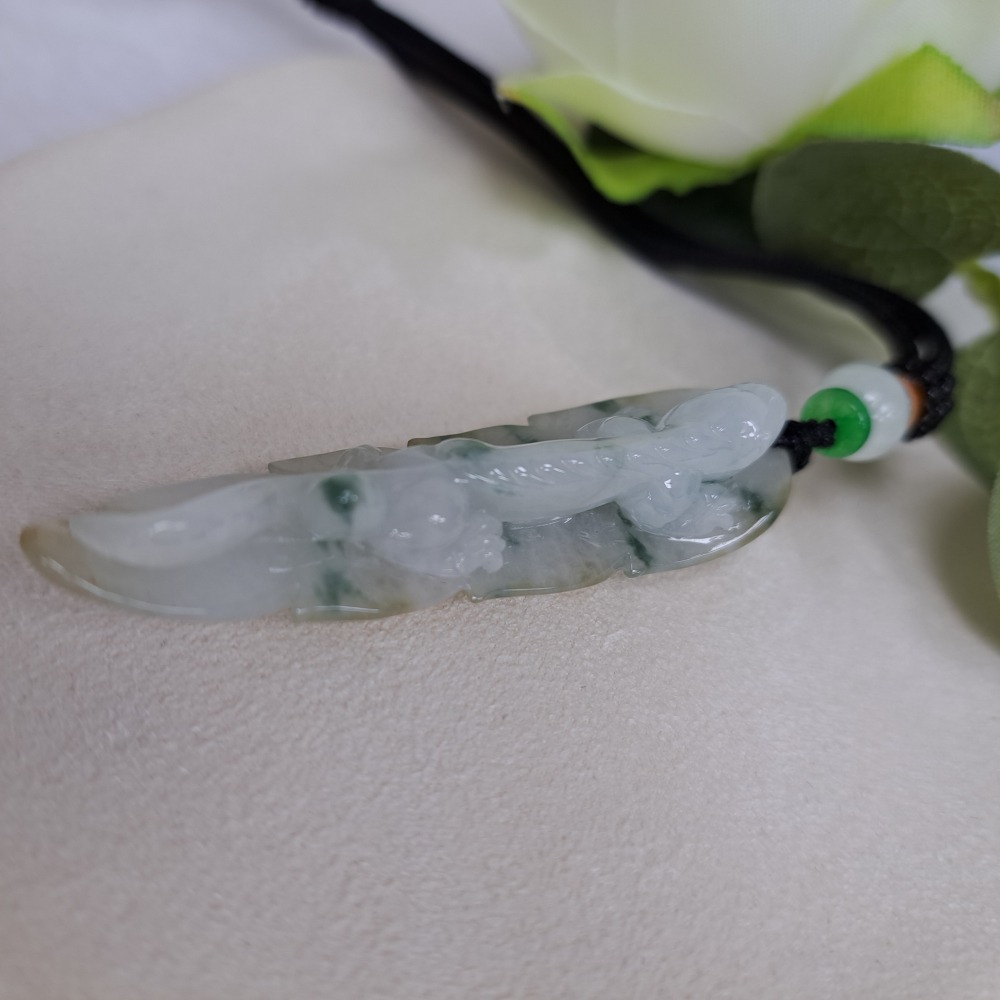 逸品軒～天然緬甸玉A貨-Z6988-飄花帶黃翡螭龍墜子 長57.0mm寬15.7mm厚13.0mm-細節圖3