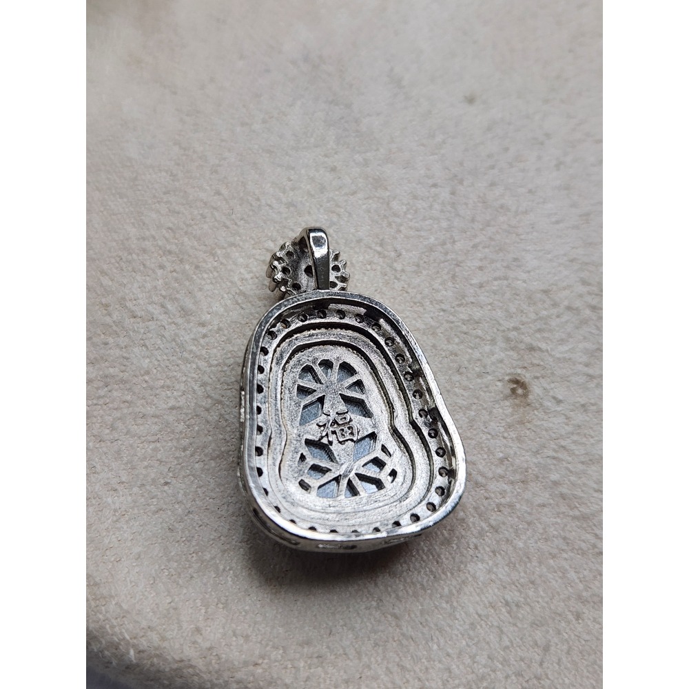 逸品軒～天然翡翠玉A貨-Z7027-瓜料貔貅墜子925銀台有封底長28.3mm寬10.1mm厚11.2mm-細節圖8