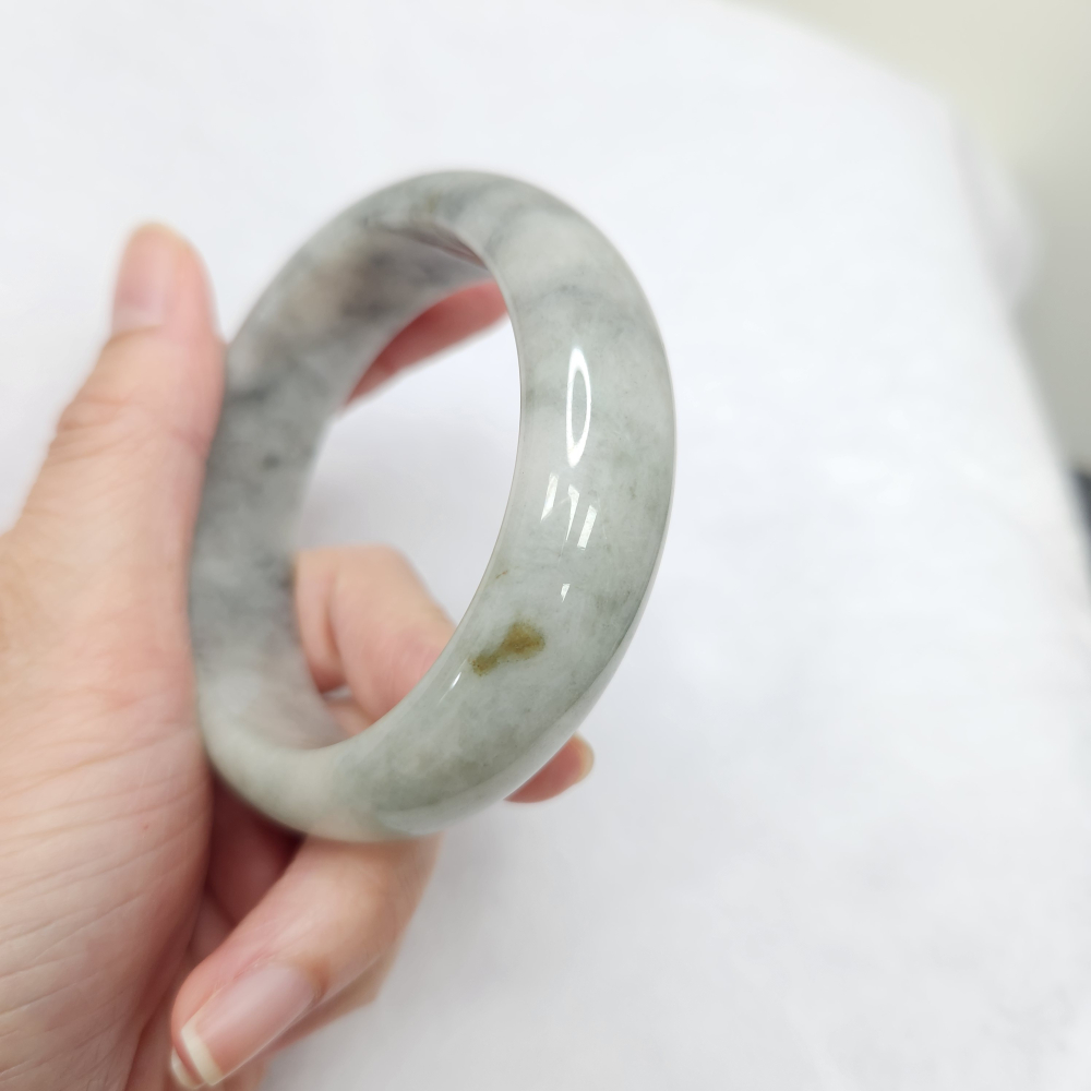 逸品軒～天然緬甸玉A貨-B1587-烏雞寬版玉鐲  寬17.8mm厚8.8mm內徑57mm約18.1圍無紋無摳-細節圖5