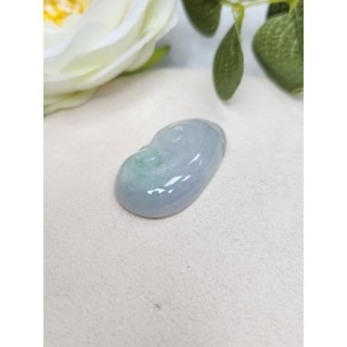 逸品軒～天然緬甸玉A貨-Z7054-淡綠如意墜子✅️長約33.4mm寬約19.6mm厚約6.7mm-細節圖3