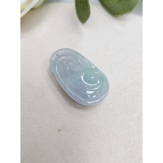 逸品軒～天然緬甸玉A貨-Z7054-淡綠如意墜子✅️長約33.4mm寬約19.6mm厚約6.7mm-細節圖5