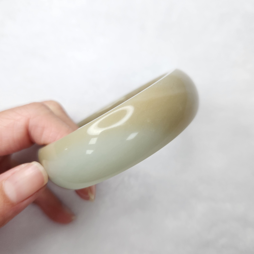 逸品軒～天然和田玉鐲-B1635-弧頂方鐲   寬19.2mm厚8.2mm內徑60.9mm約19.3圍 無紋無摳-細節圖7