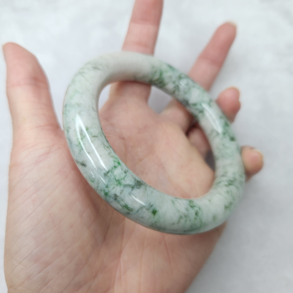 逸品軒～天然緬甸玉A貨-B1679-花青圓骨鐲  寬12.6mm內徑57.5mm約18.5圍  • 無紋無摳-細節圖3