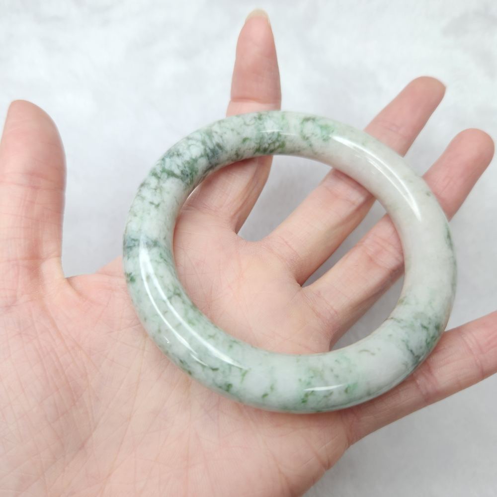 逸品軒～天然緬甸玉A貨-B1679-花青圓骨鐲  寬12.6mm內徑57.5mm約18.5圍  • 無紋無摳-細節圖8