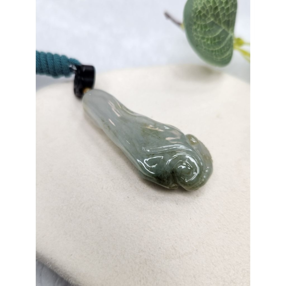 逸品軒～天然緬甸玉A貨-Z7113-細糯帶綠普賢菩薩吊墜✅️長約57.3mm寬約24.2mm厚約12.1mm-細節圖3