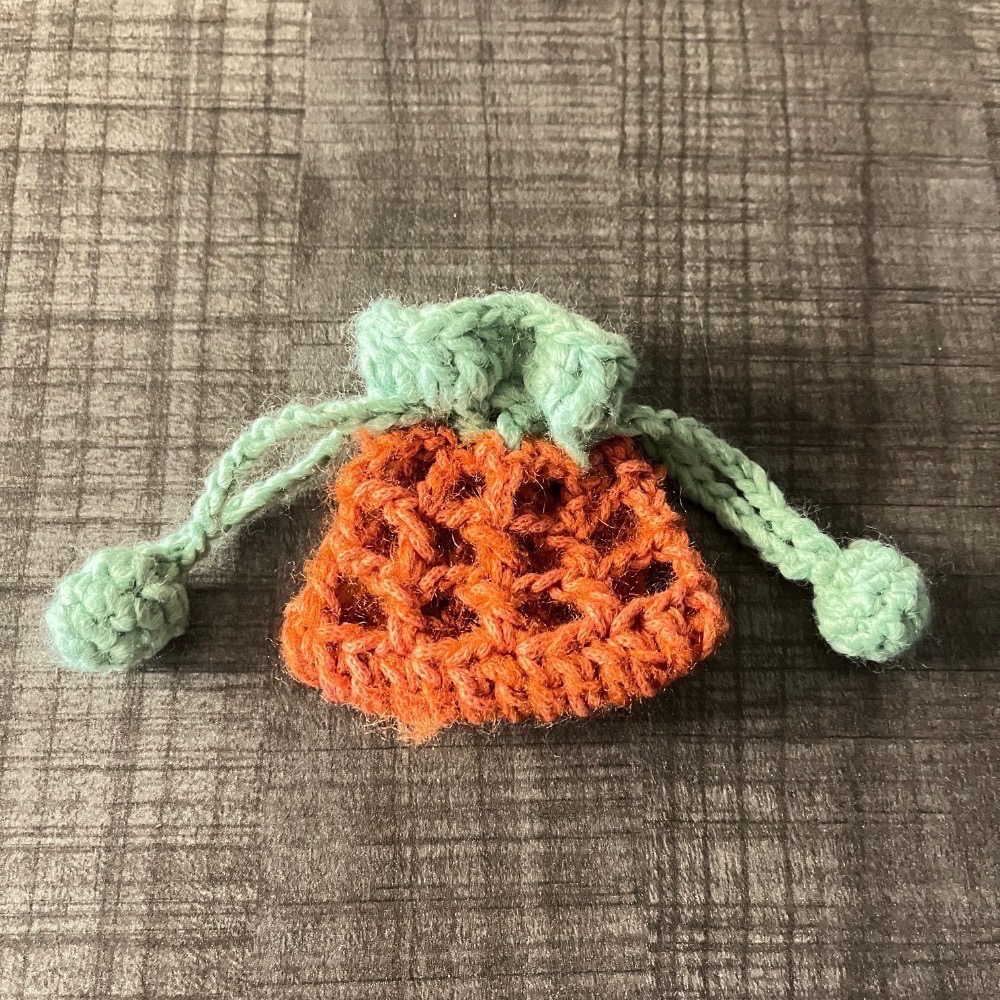 Jenny′s good life手作毛線針織格子球球束口袋/耳機包/耳機袋-細節圖4