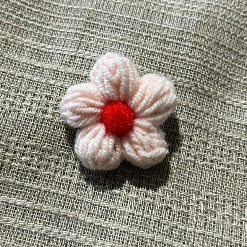 Jenny′s good life手作毛線針織毛球泡芙小花髮夾-細節圖6