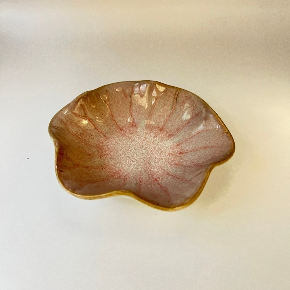 日式陶瓷荷葉碟 醬料碟 甜點碟 小菜碟 陶瓷盤 裝飾盤 (三種顏色-海藍色/櫻花粉/灰白色)-規格圖6