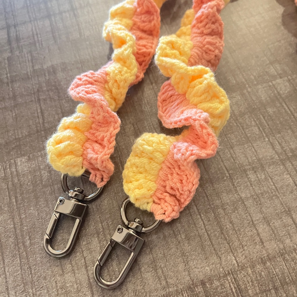 Jenny’s good life 手作毛線手機背帶 手機掛繩 寶寶黃x蜜桃粉-細節圖3