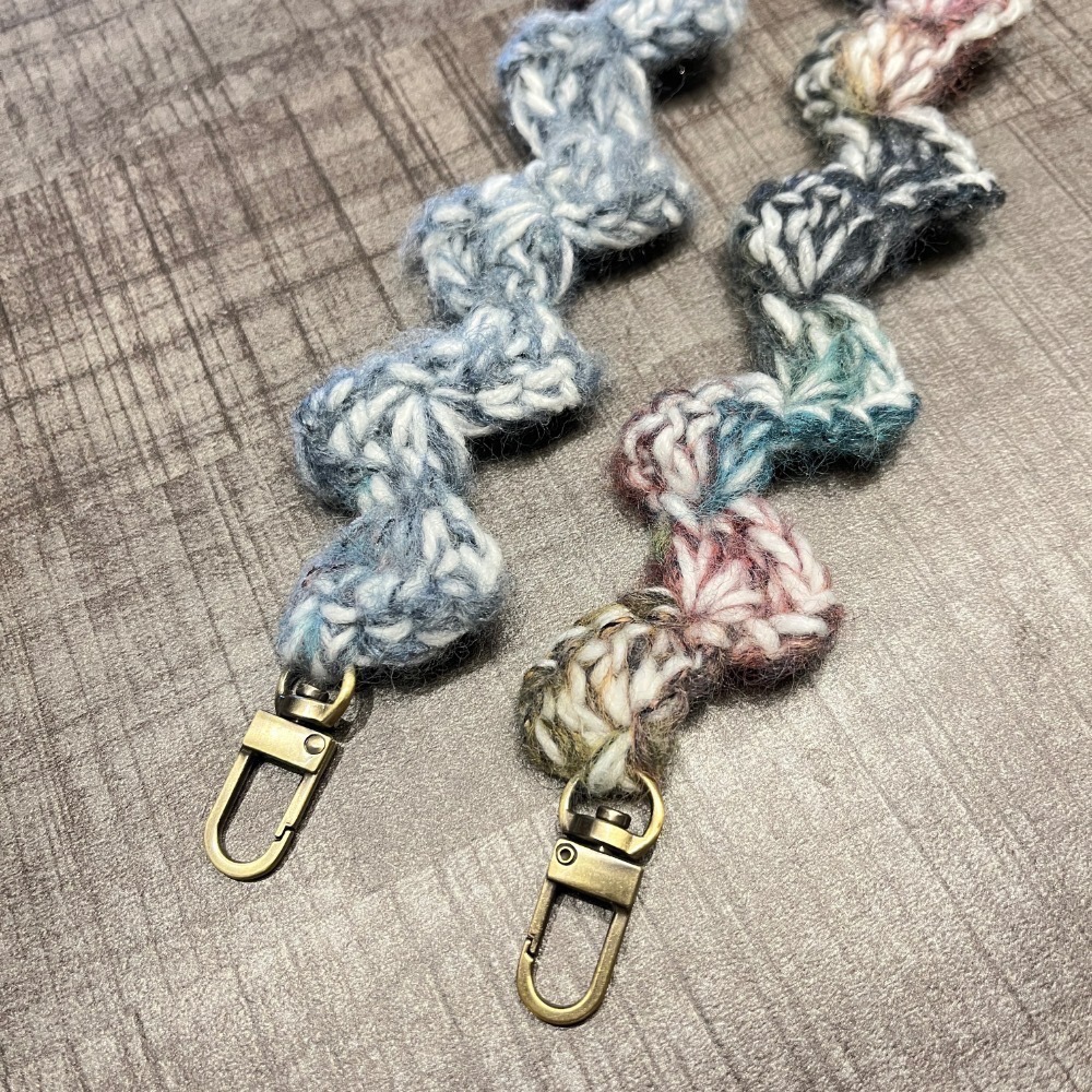 Jenny’s good life 手作毛線波浪符號手機背帶 手機掛繩-規格圖11
