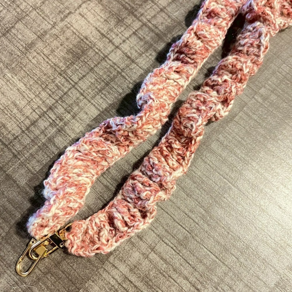 Jenny’s good life 手作毛線捲捲波浪裙邊手機背帶 手機繩 手機掛繩-細節圖6