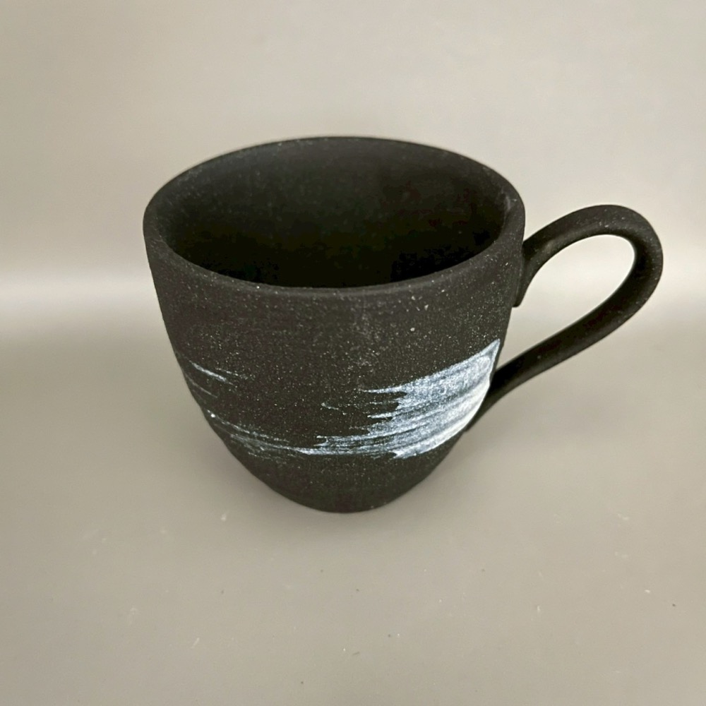 日本製美濃燒白色刷紋一抹白黑色咖啡杯盤組 茶杯盤組 陶瓷杯盤組 杯子 盤子 甜點盤 小盤子-細節圖4