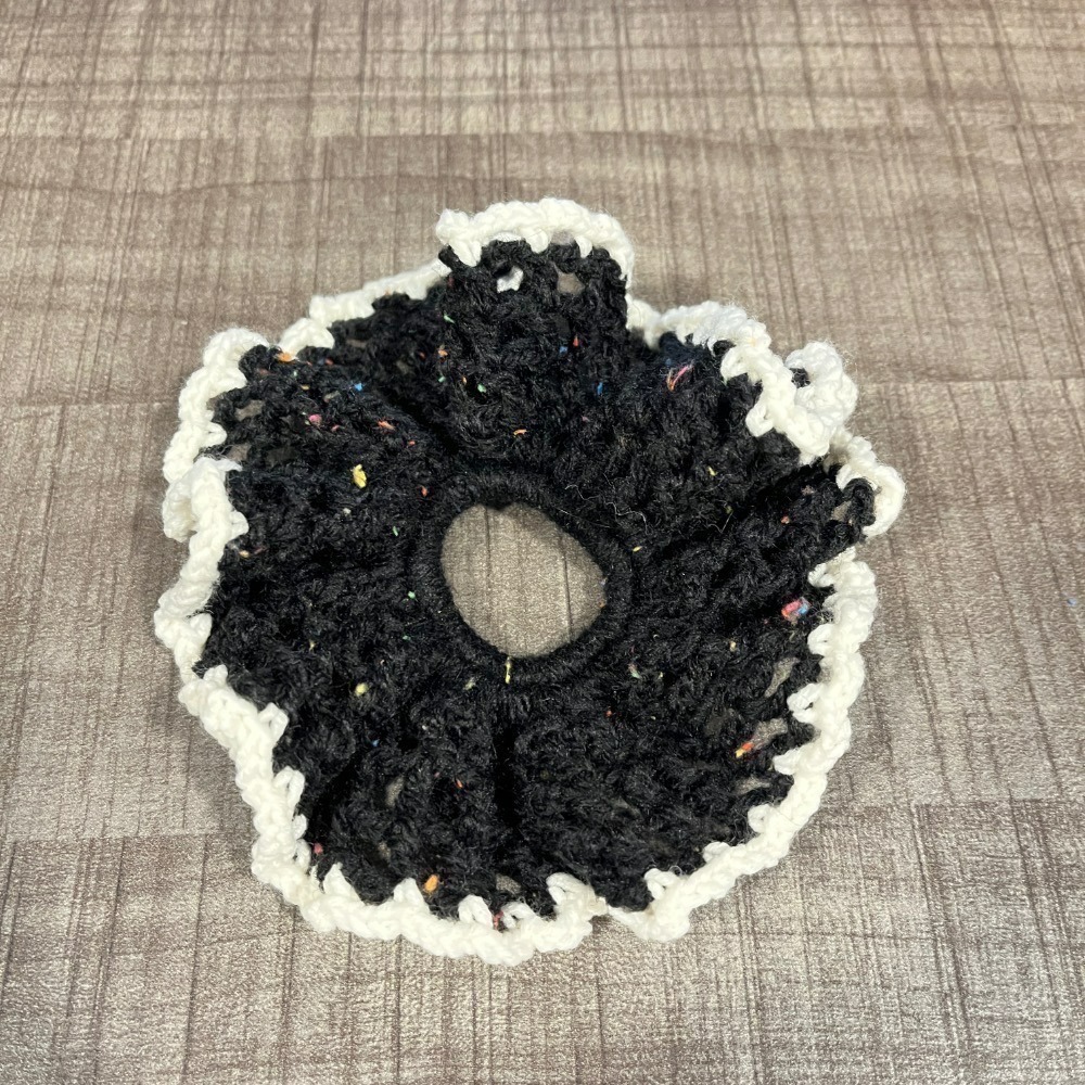 Jenny’s good life 手作毛線鏤空格子花邊寬版大腸圈 髮圈-規格圖7