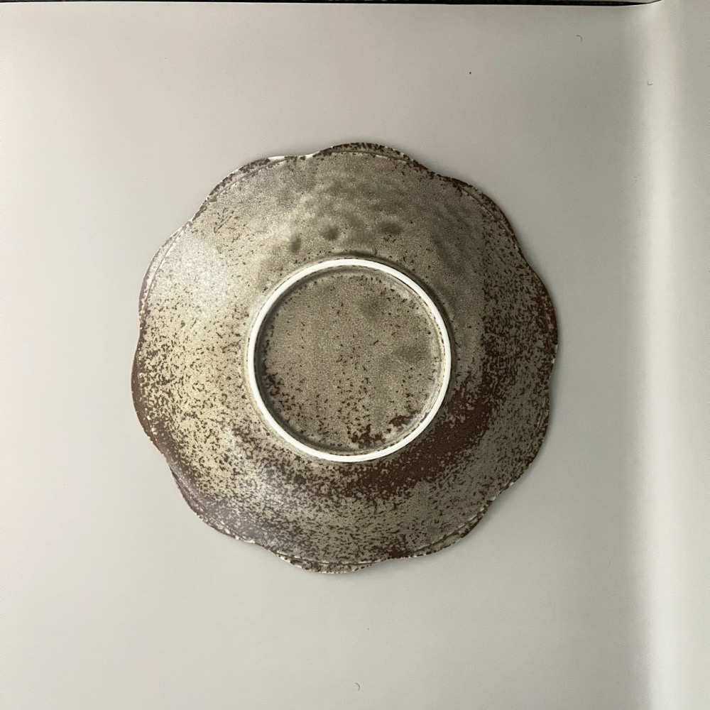 日本製美濃燒WAKA和花柳色陶瓷花形盤 餐盤 花朵造型盤 盤子-細節圖2