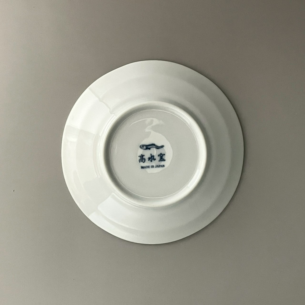 日本製高水窯美濃燒貓咪滑冰圖案小圓盤 陶瓷盤 盤子 小盤子 小碟子 13.5cm-細節圖2