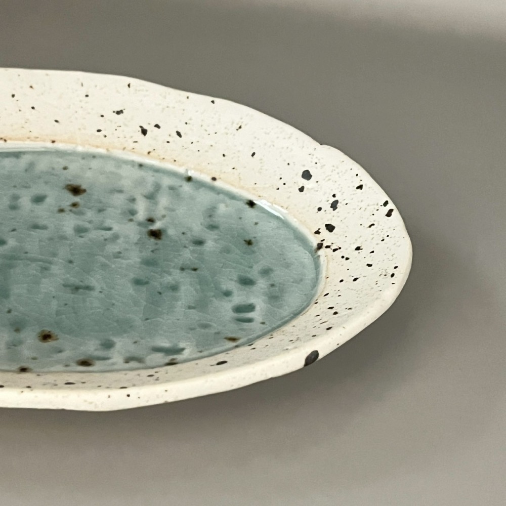日本製美濃燒湖水藍不規則橢圓盤 陶瓷盤 餐盤 長丸皿 小盤子 小碟子-細節圖3